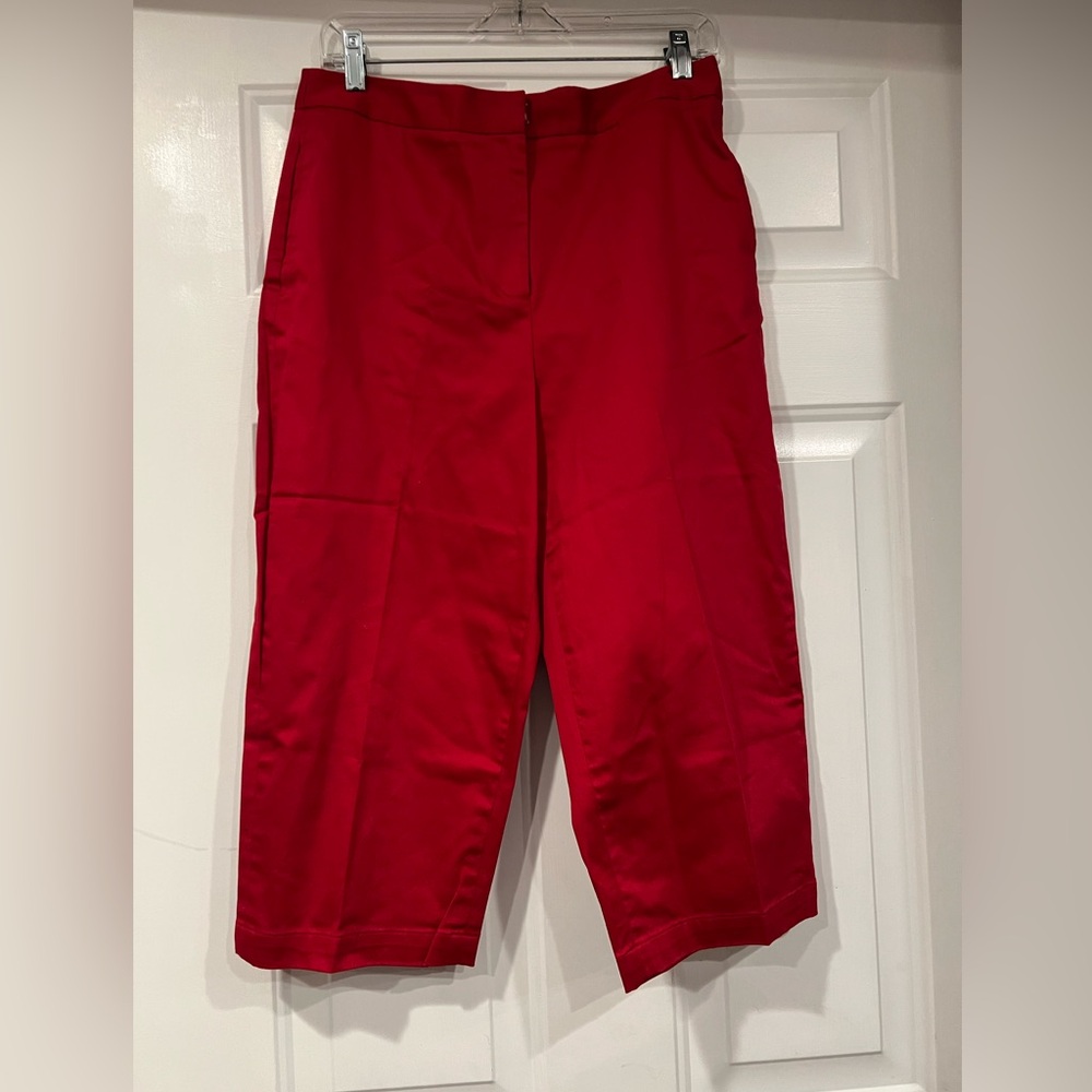 TALBOTS Women's Red Capri Pants